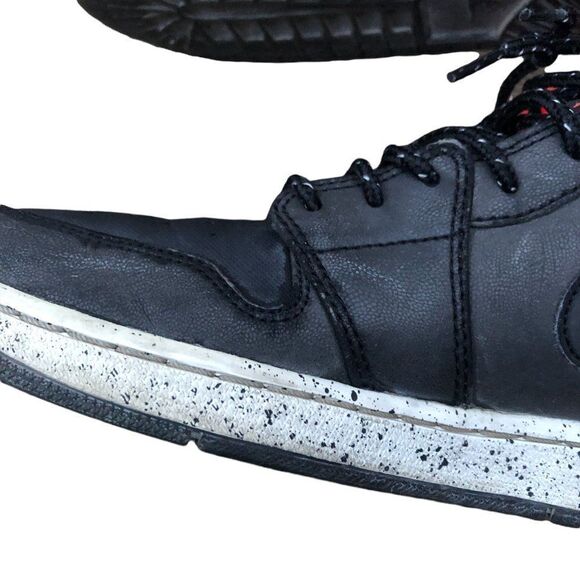 RARE 2015 Nike Air Jordan 1 Mid Holiday Size 12 - Picture 14 of 16